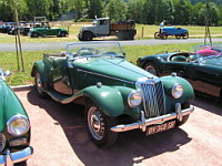 MG TF Midget verte (1953-55)(Rhone, 2014) (8)